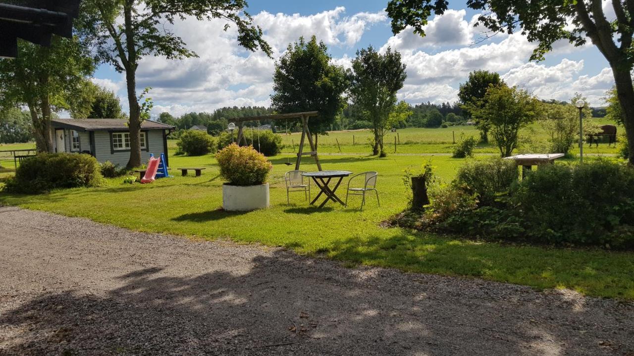 Vila Backgardens Stugby Axvall Exteriér fotografie